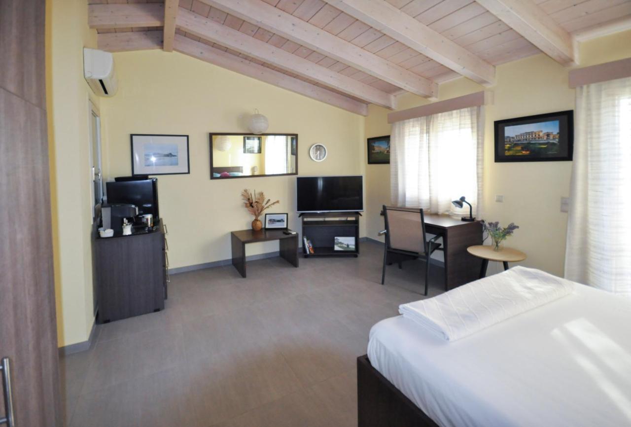 B&B In Corfu Town Экстерьер фото
